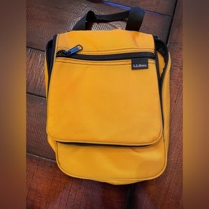 LL Bean Hanging Toiletry Bag